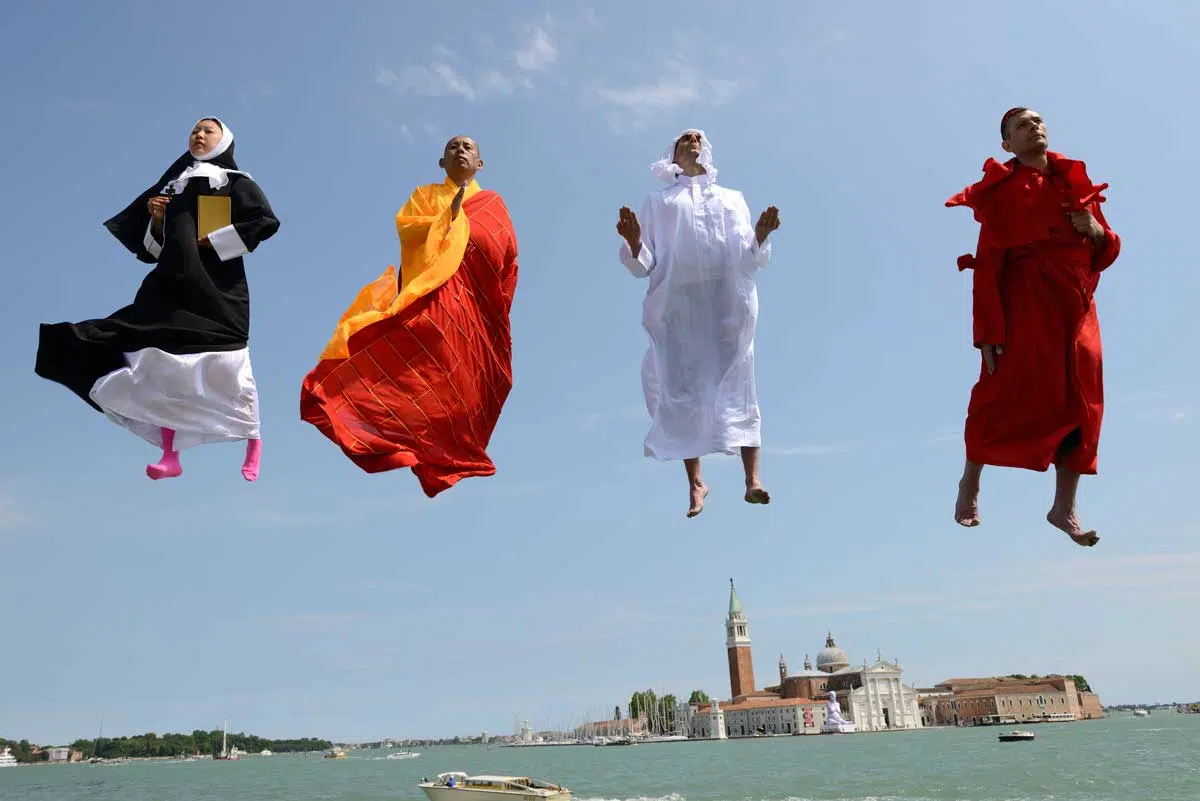 Li Wei - Flying over Venice