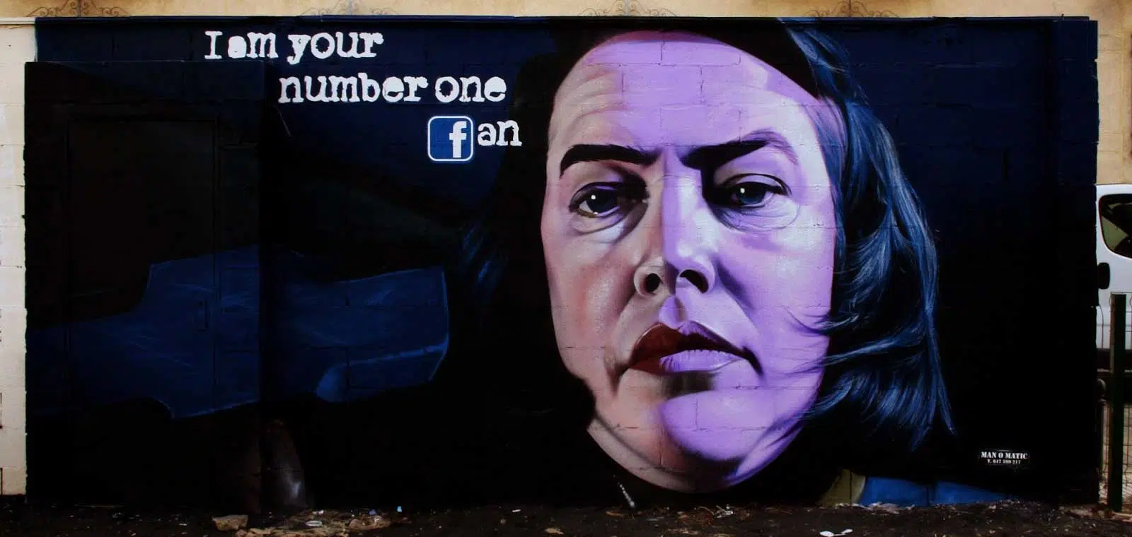 Misery graffiti Manomatic Street Art