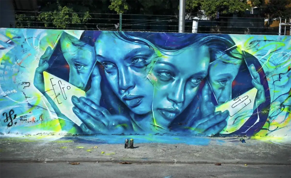 Broken Pieces of reality - Mermaid series Valdi Valdi Street Art