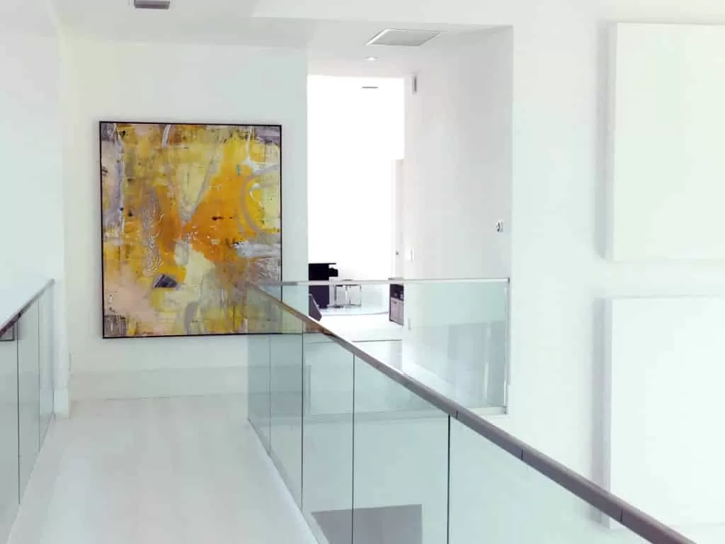design framing art for exhibitions