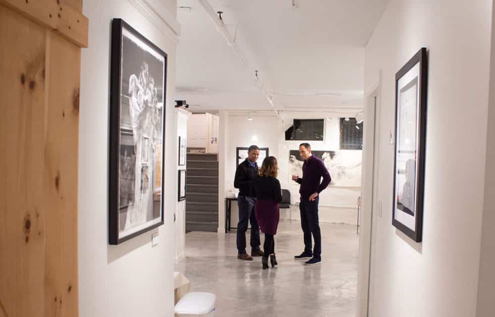 How to get your art in a gallery. Representation Pros & Cons