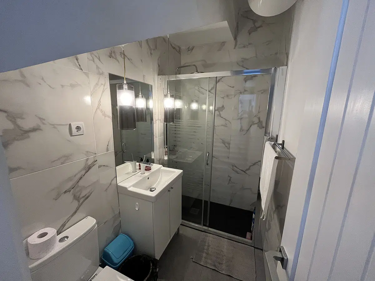 writer artist residency open call madrid - bathroom writer artist residency open call madrid - bathroom