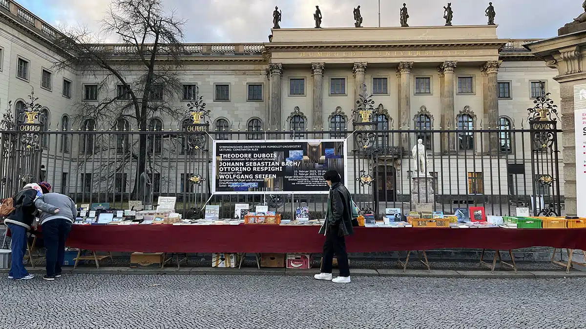 Der Berliner Kunstmarkt Der Berliner Kunstmarkt